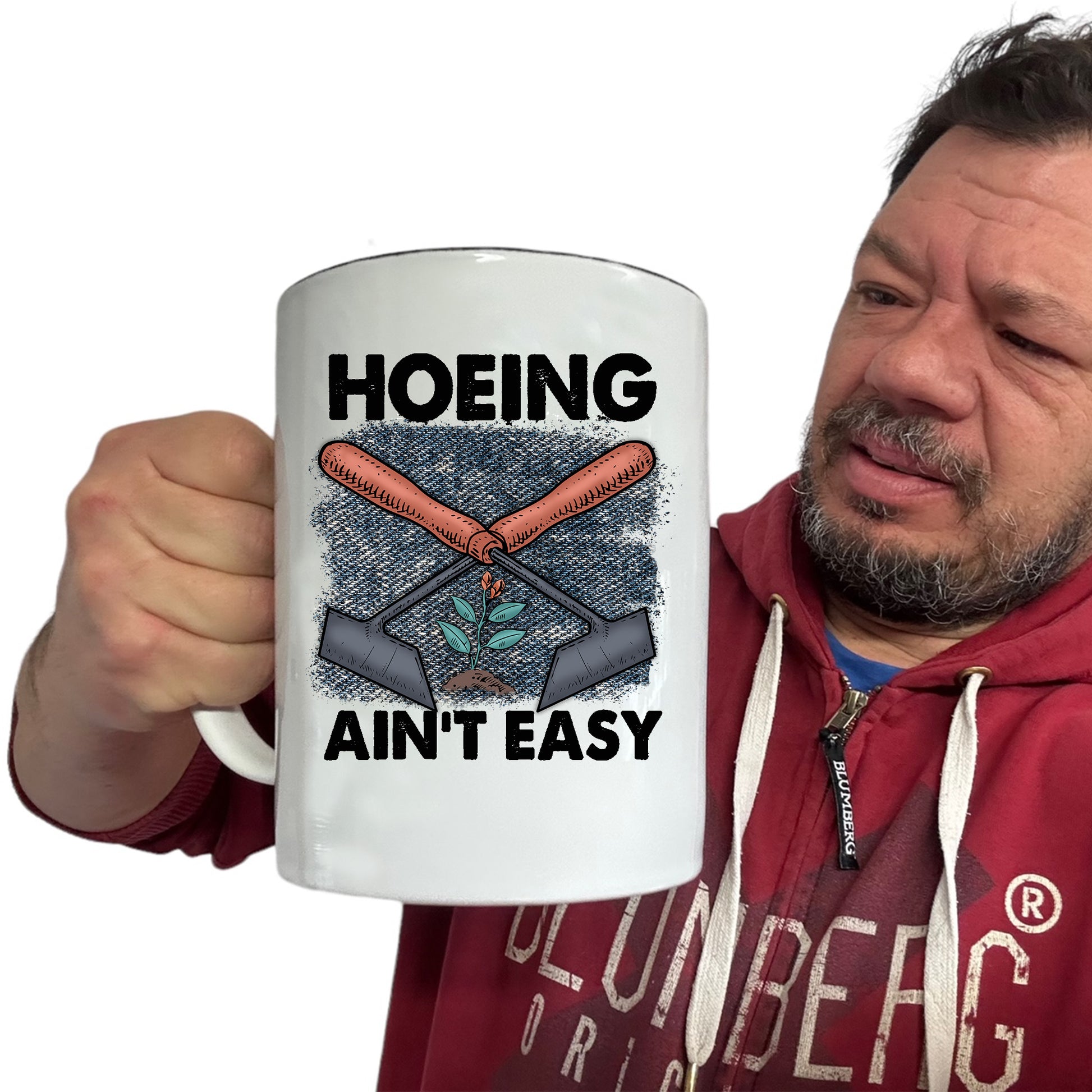 Hoeing Aint Easy Gardening Plants - Funny Giant 2 Litre Mug